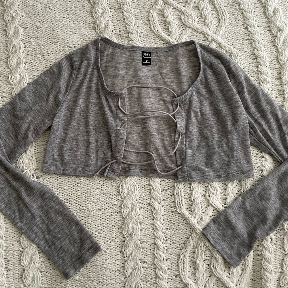 DAZY Lace up front crop tee